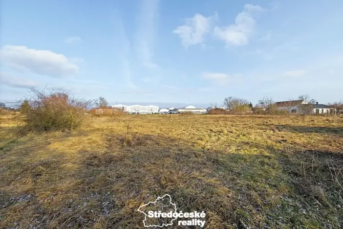 Prodej komerčního pozemku, Čelákovice, 1686 m2