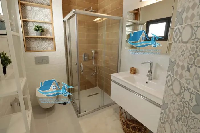 Prodej bytu 3+1, Trikomo, Kypr, 100 m2