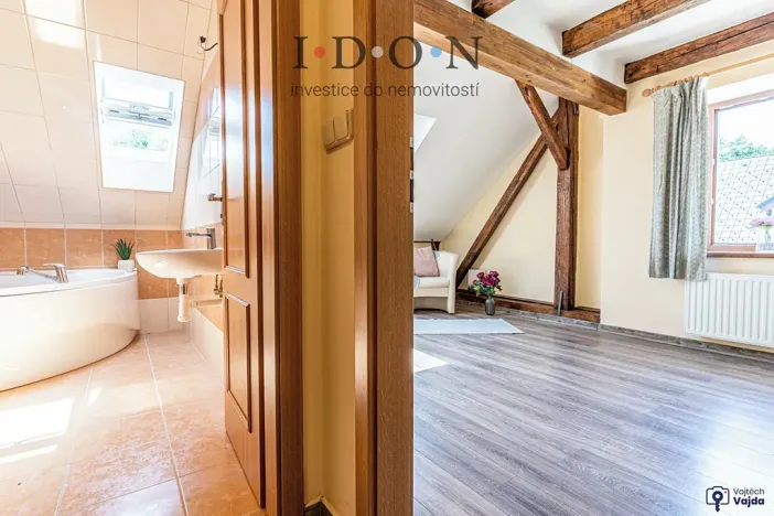 Pronájem rodinného domu, Třinec, 360 m2