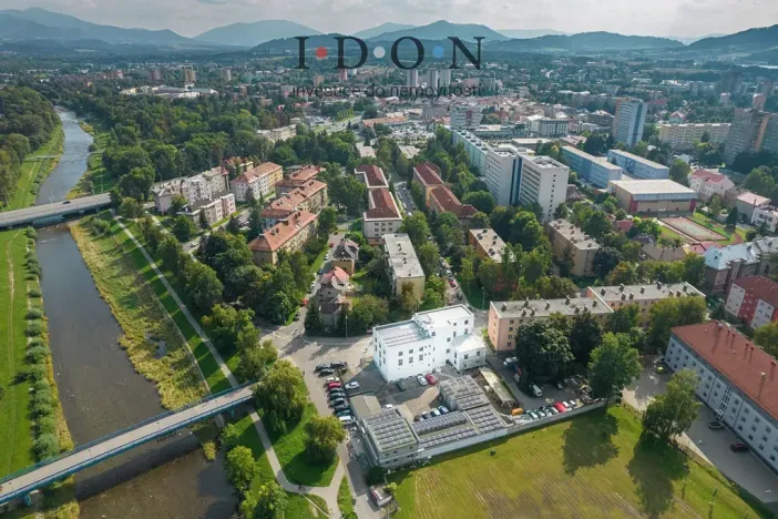 Pronájem kanceláře, Frýdek-Místek, Riegrova, 212 m2