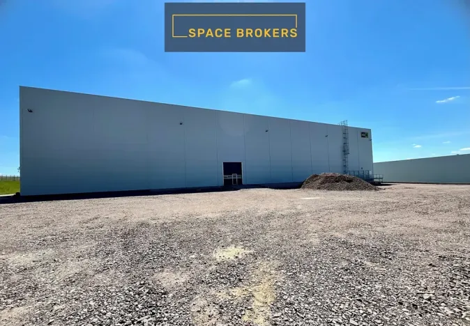 Pronájem skladu, Kvasiny, 5350 m2