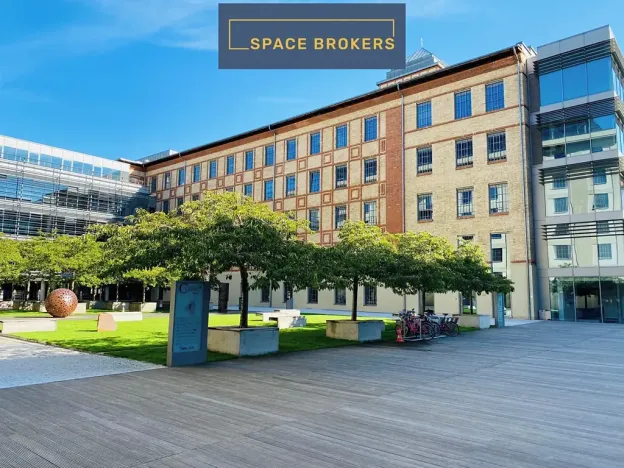 Pronájem kanceláře, Praha - Holešovice, Jankovcova, 564 m2