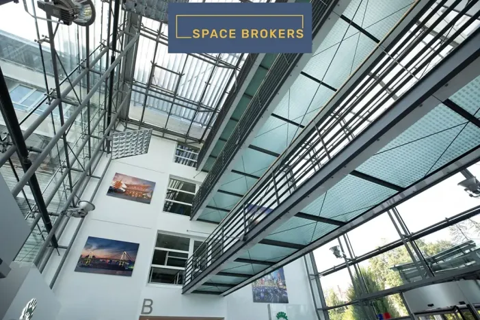 Pronájem kanceláře, Praha - Dejvice, Evropská, 440 m2