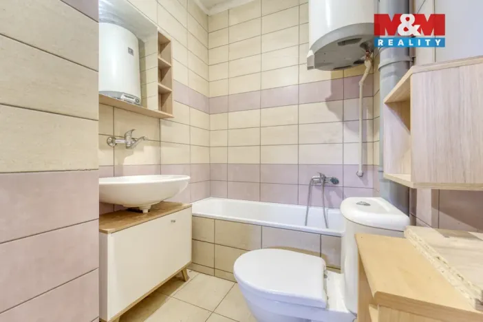 Prodej rodinného domu, Hlohovice - Hlohovičky, 53 m2