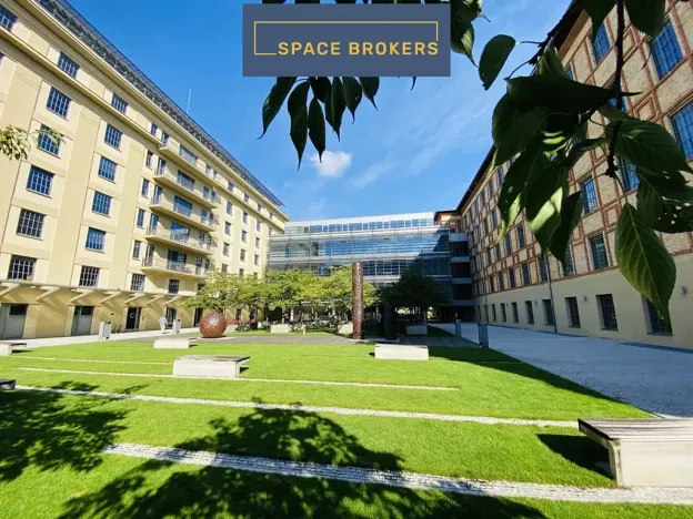 Pronájem kanceláře, Praha - Holešovice, Jankovcova, 1094 m2