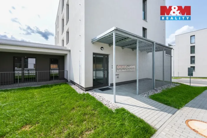 Pronájem bytu 2+kk, Plzeň, Safírová, 66 m2