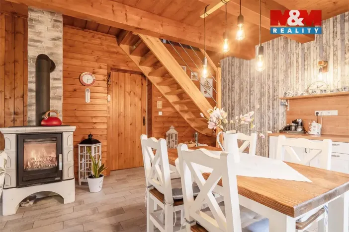 Prodej rodinného domu, Nový Bor - Janov, 106 m2