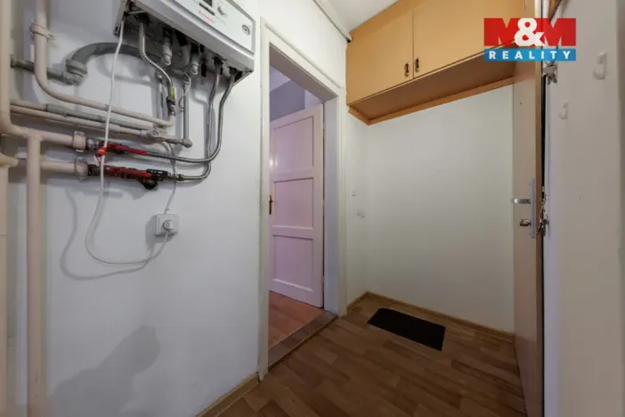 Prodej bytu 3+1, Karlovy Vary, Bulharská, 102 m2