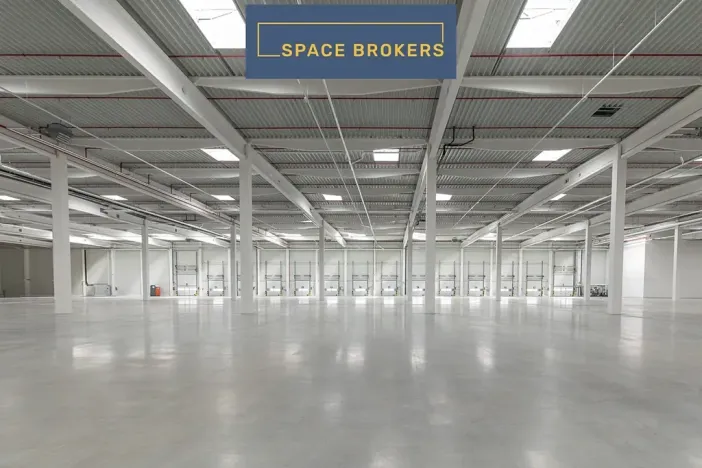 Pronájem skladu, Hladké Životice, 4855 m2