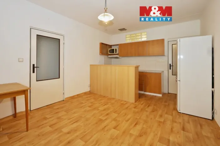 Pronájem bytu 2+kk, Světlá nad Sázavou, Na Sídlišti, 35 m2