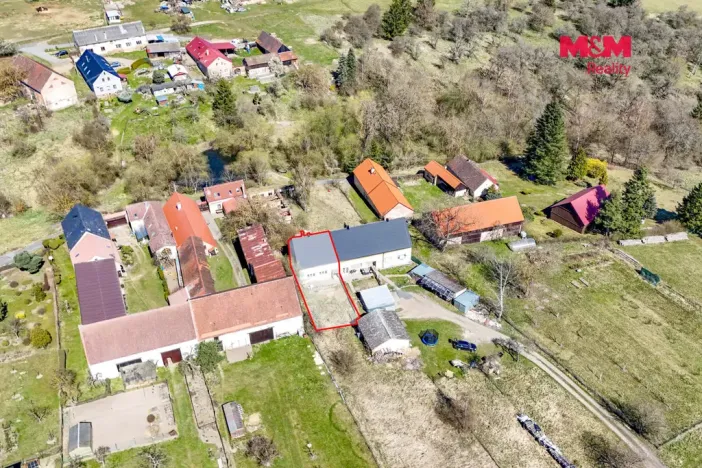 Prodej bytu 2+1, Planá - Svahy, 67 m2