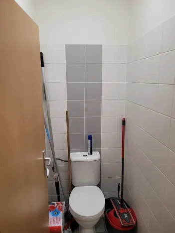 Pronájem obchodního prostoru, Brno, Purkyňova, 39 m2