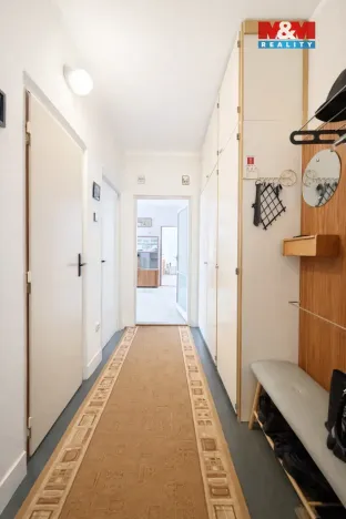 Prodej bytu 3+1, Vsetín, Luh, 59 m2