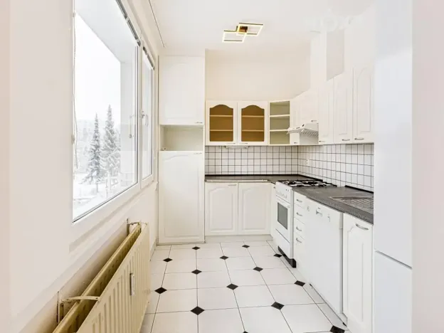 Pronájem bytu 3+1, Jindřichův Hradec, sídliště Vajgar, 76 m2