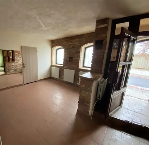 Prodej komerční nemovitosti, Dobšice, Vilová, 467 m2