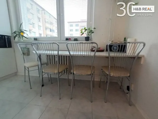 Prodej bytu 2+1, Otrokovice, 56 m2