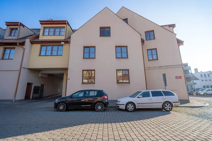 Pronájem bytu 3+kk, Beroun, Náměstí Joachima Barranda, 81 m2