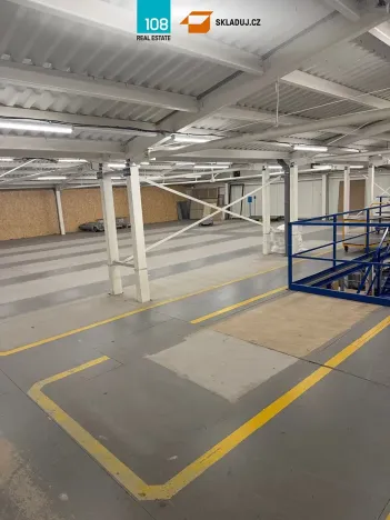Pronájem skladu, Praha - Hostivař, Radiová, 2235 m2