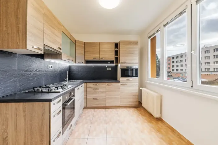 Pronájem bytu 2+1, České Budějovice, Nádražní, 50 m2