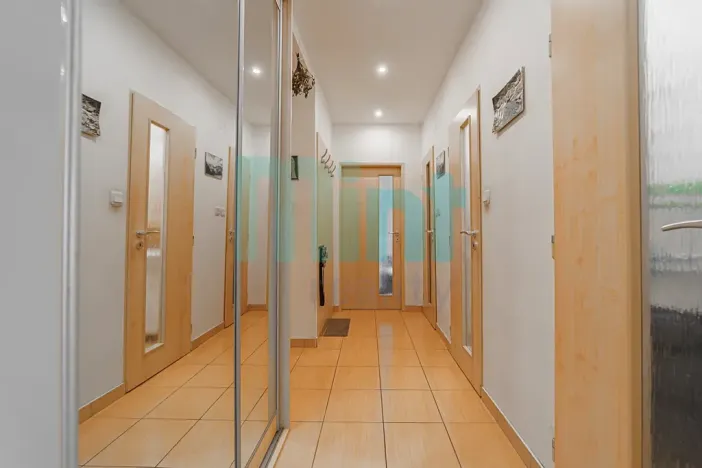 Prodej bytu 2+1, Ostrava, Panelová, 51 m2