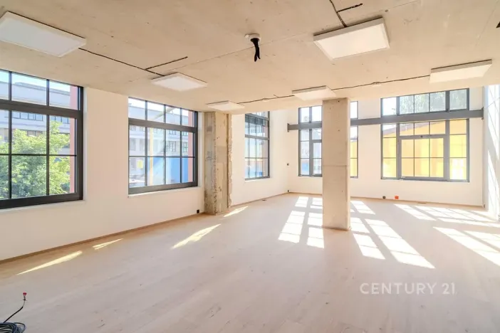 Prodej kanceláře, Praha - Vysočany, Kolbenova, 144 m2