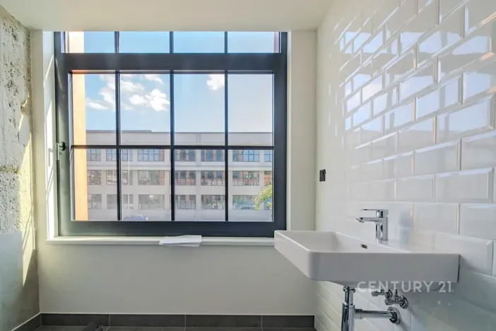 Prodej kanceláře, Praha - Vysočany, Kolbenova, 144 m2