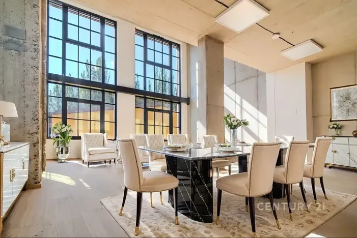 Prodej atypického bytu, Praha - Vysočany, Kolbenova, 144 m2