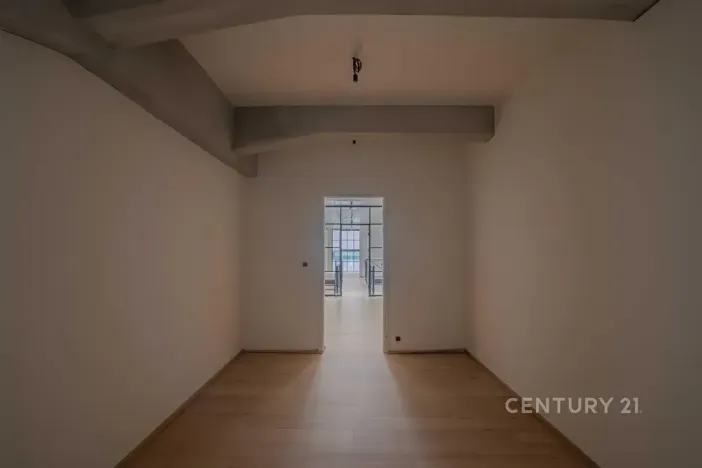 Prodej atypického bytu, Praha - Vysočany, Kolbenova, 181 m2