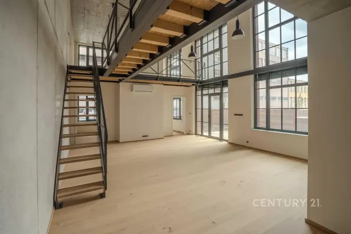 Prodej kanceláře, Praha - Vysočany, Kolbenova, 181 m2