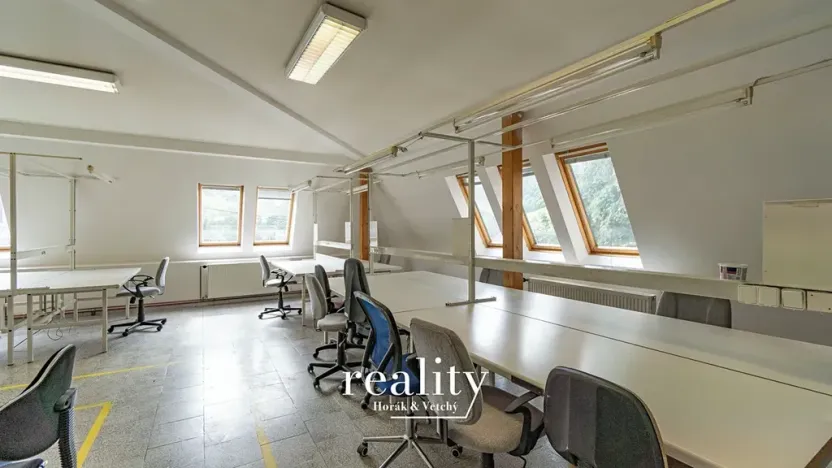 Pronájem výrobních prostor, Šebrov-Kateřina, 243 m2
