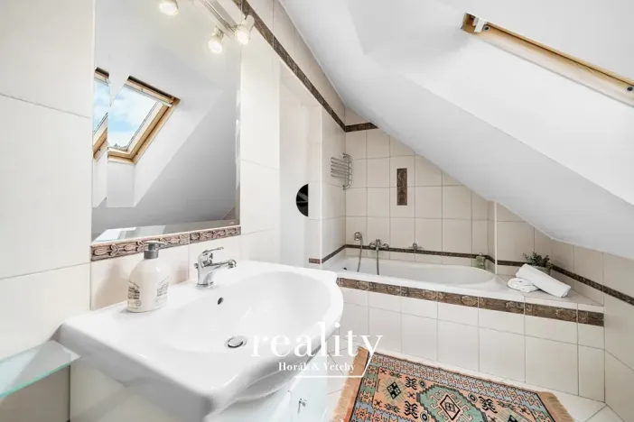 Prodej vícegeneračního domu, Znojmo, Bratrstva, 210 m2