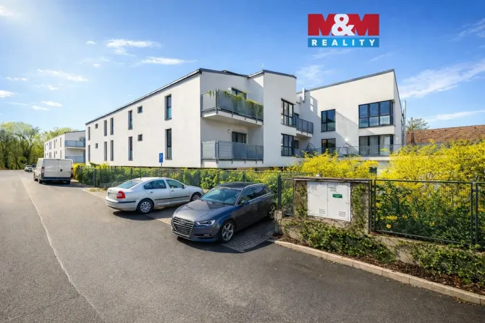 Prodej bytu 3+kk, Praha - Hrdlořezy, Mezilehlá, 70 m2