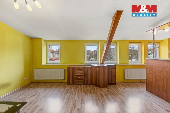 Prodej bytu 1+kk, Týnec nad Sázavou - Chrást nad Sázavou, 28 m2