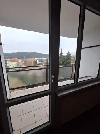 Pronájem bytu 2+1, Hrádek, 1. máje, 60 m2