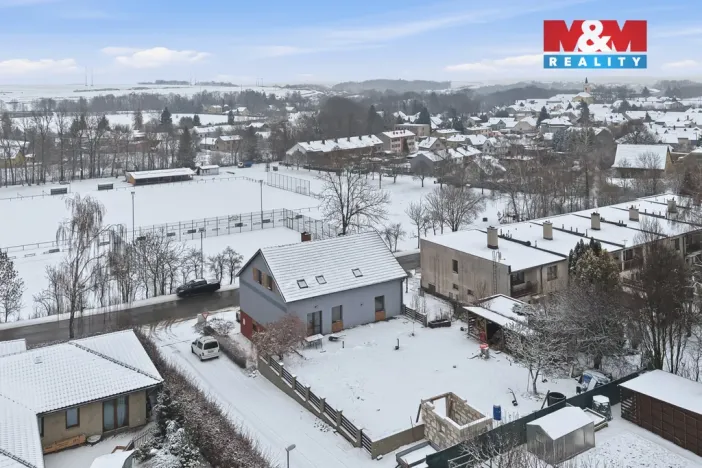 Prodej rodinného domu, Cerekvice nad Loučnou, 408 m2