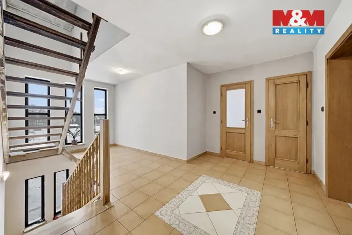 Prodej rodinného domu, Cerekvice nad Loučnou, 408 m2