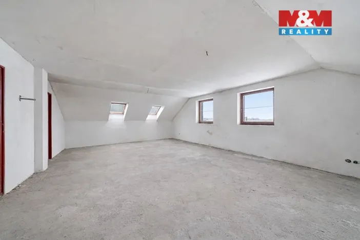 Prodej rodinného domu, Cerekvice nad Loučnou, 408 m2