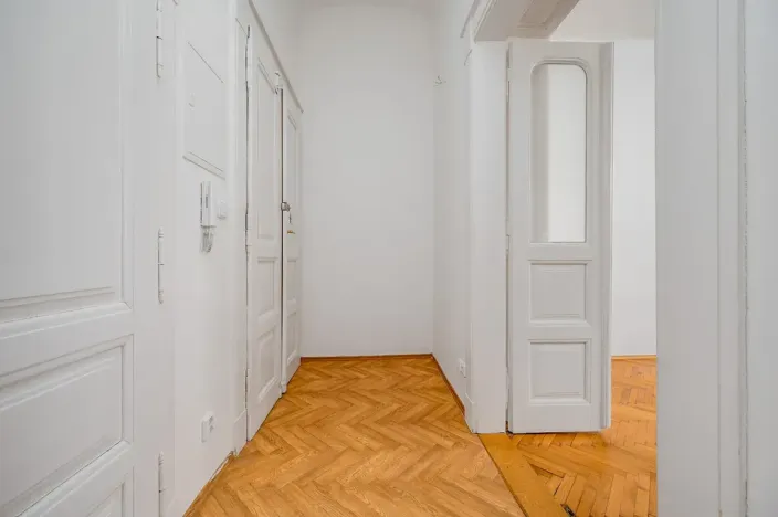 Pronájem bytu 2+1, Praha - Staré Město, Salvátorská, 57 m2