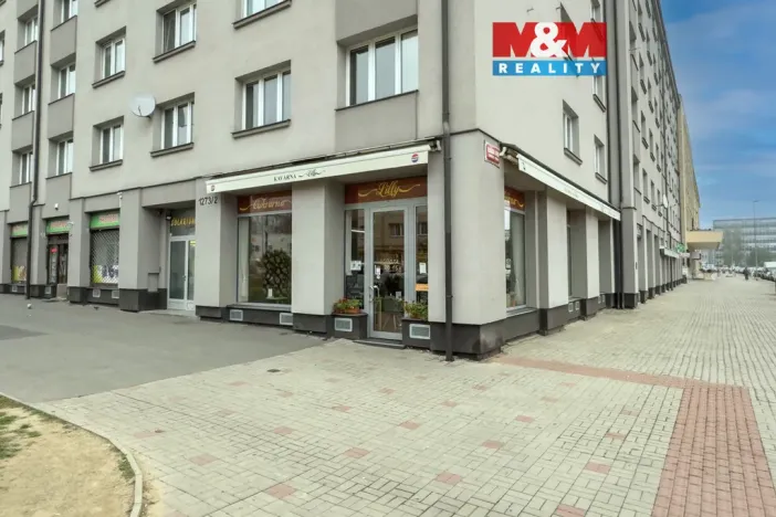 Prodej obchodního prostoru, Praha - Vršovice, Kubánské náměstí, 133 m2