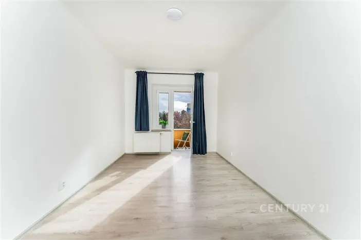 Pronájem bytu 2+kk, Praha, Biskupcova, 48 m2