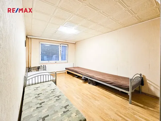 Prodej bytu 4+1, Praha - Lhotka, Mirotická, 77 m2