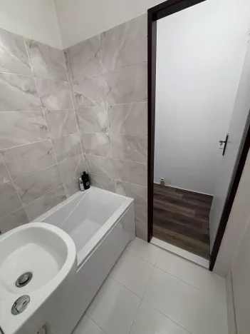 Pronájem bytu 1+kk, Ostrava - Moravská Ostrava, U Parku, 25 m2