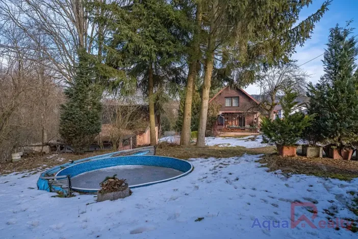 Prodej rodinného domu, Krásná, 307 m2