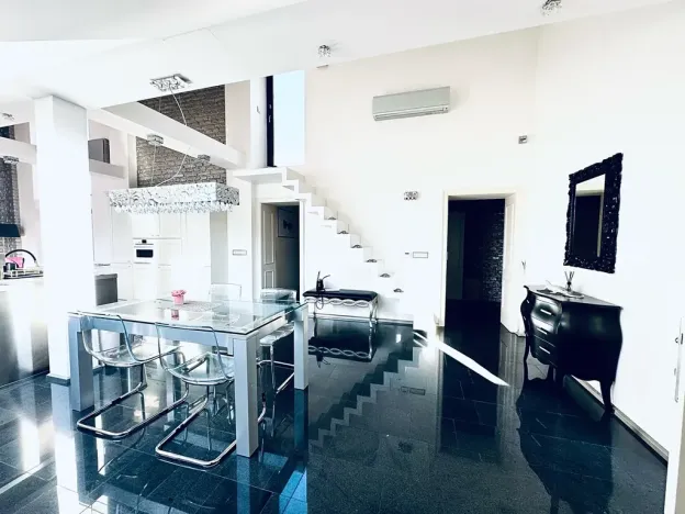 Prodej bytu 3+kk, Praha - Nové Město, Křemencova, 147 m2