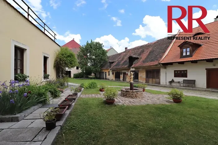 Prodej ubytování, Plzeň, Na Roudné, 1027 m2