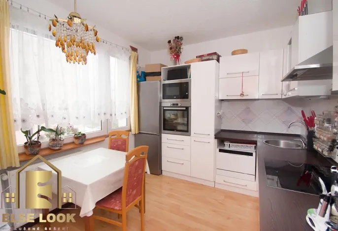 Prodej bytu 3+1, Vamberk, Struha, 71 m2