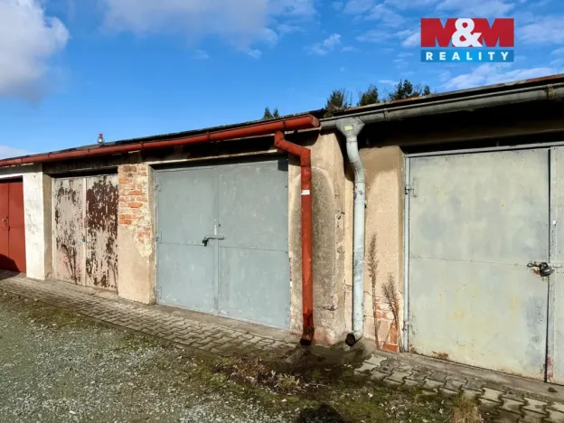 Pronájem garáže, Pardubice - Studánka, 18 m2