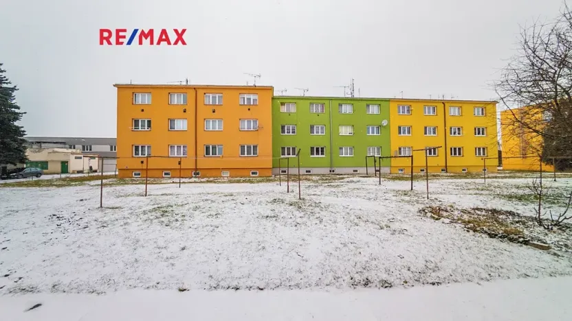 Prodej bytu 3+1, Kostelec nad Labem, Na Sídlišti, 58 m2