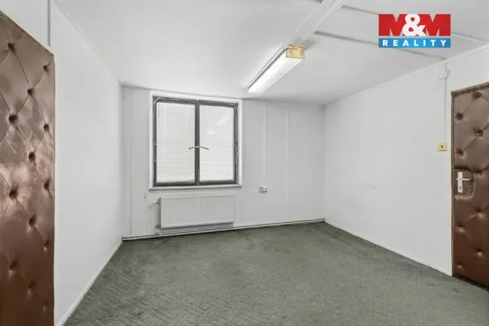 Prodej výrobních prostor, Kladno, Tuchoraz, 333 m2