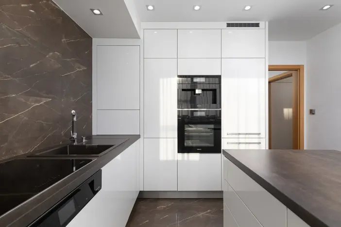 Prodej bytu 3+kk, Opava, Holasická, 65 m2